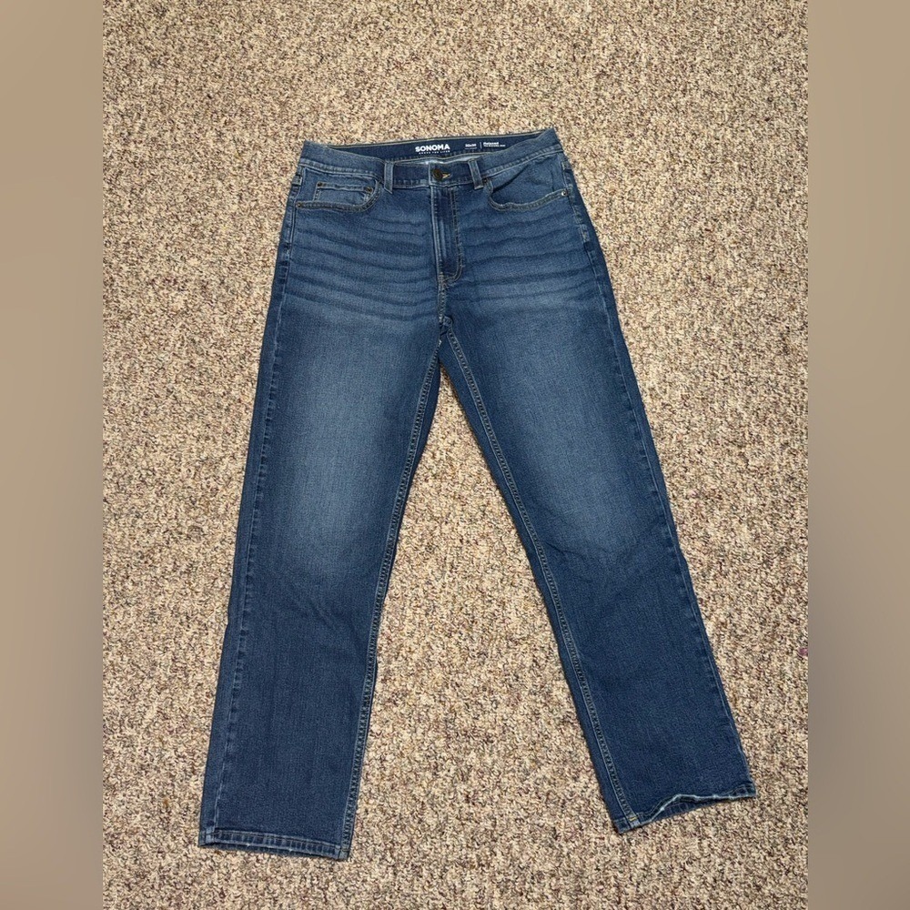 Mens 32x32 Sonoma jeans, size 32, relaxed fit